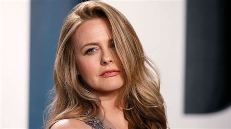 alicia silverstone topless|Alicia Silverstone Poses Nude For New PETA Campaign